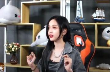 阿梅直播间吃瓜视频,揭秘明星幕后吃瓜瞬间