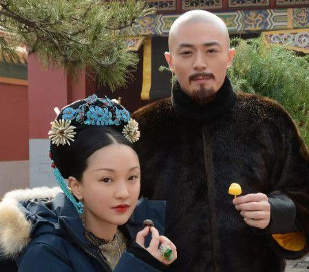 如懿吃哈密瓜视频,宫廷美食瞬间走红