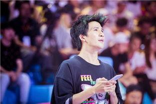 大张伟蜜桃吃瓜视频大全,趣味横生的欢乐时光