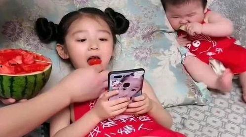 吃瓜视频一家人,揭秘家庭欢乐时光