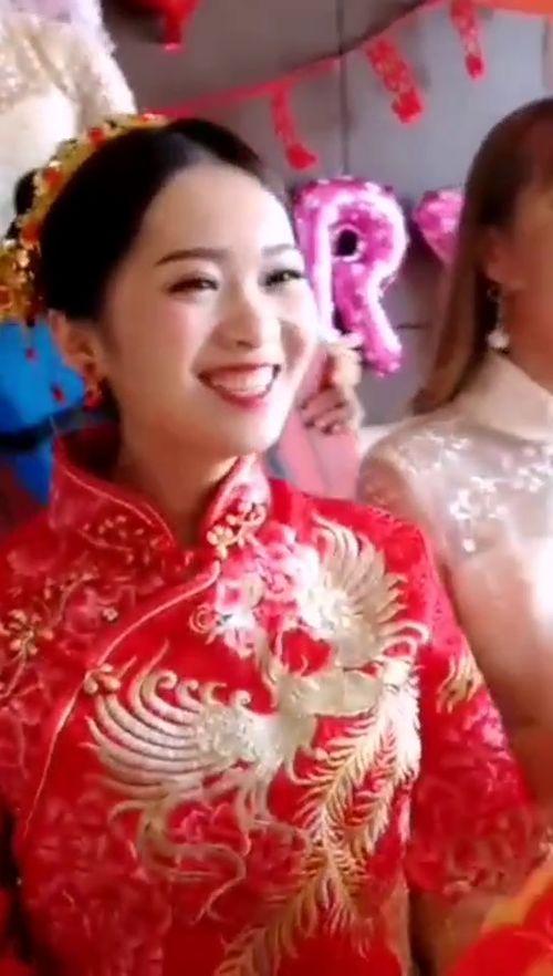 云南新娘子吃瓜视频播放,揭秘当地独特婚俗