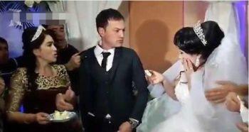 新郎吃瓜事件是真的吗视频,真相揭秘，视频还原现场