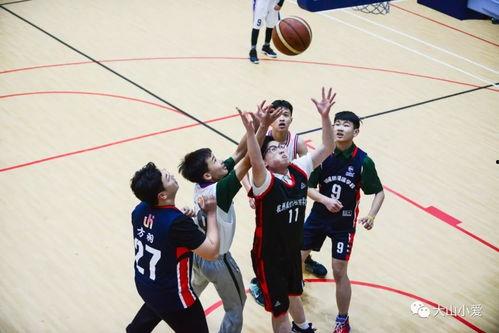 中国篮球队吃瓜视频回放,揭秘赛场背后的欢乐瞬间